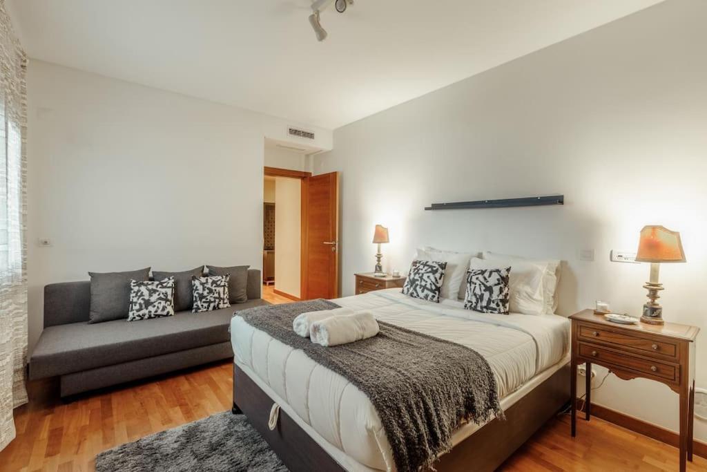 Charmoso Apartamento Sacavém エクステリア 写真